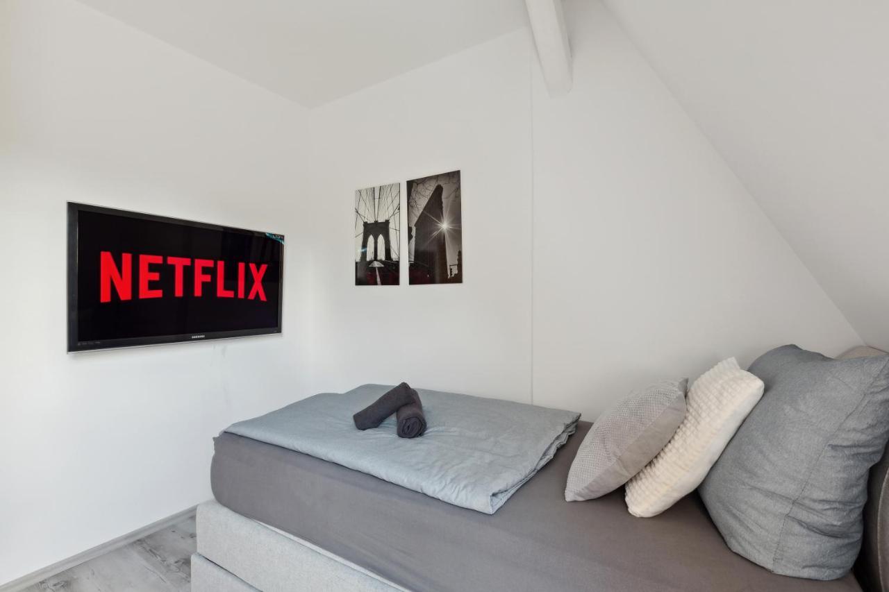 Apartment-Studio, Netflix-Tv Fuer Bis Zu 2 Personen Χάλμπερσταντ Εξωτερικό φωτογραφία